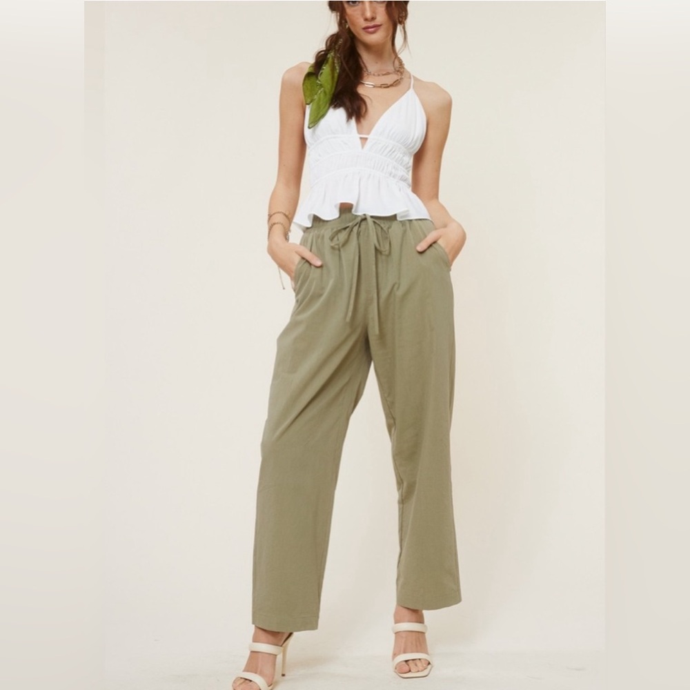 NWT ❤️Cancun Pants - Olive. Sz Small